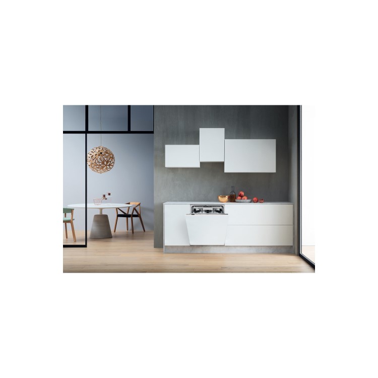 Refurbished Whirlpool WIO3O33PLESUK 15 Place Settings Fully Integrated Dishwasher