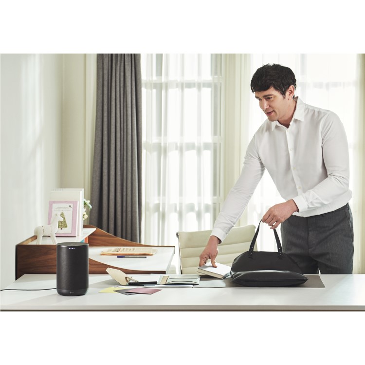 LG WK7 ThinQ Smart Speaker