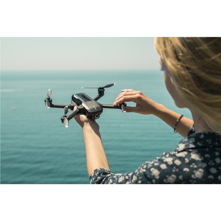 GRADE A1 - Yuneec Mantis Q Drone with Controller