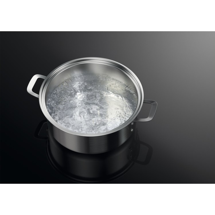 Refurbished Zanussi ZITN641K 60cm Induction Hob Black