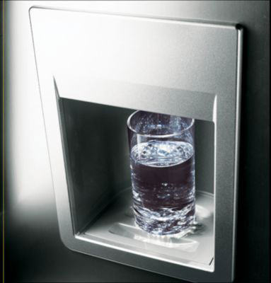 A-series American Fridge Freezer water dispenser