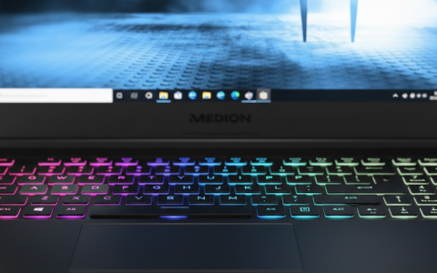 Stylish Backlit Keyboard and Windows 11 Experience