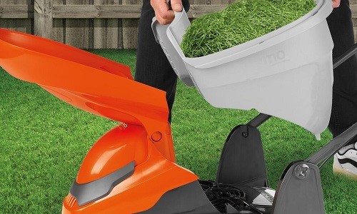 Top loading grass box lawnmower demo graphic